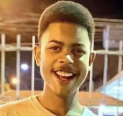 João Pedro Mattos, 14 anos